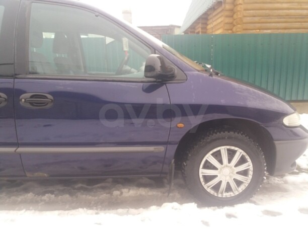 Chrysler Voyager III, 7 мест, 1997 г.