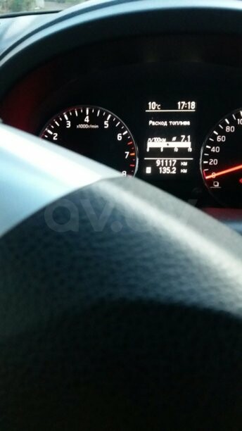 Nissan X-Trail II (T31) · Рестайлинг, 5 мест, 2012 г.