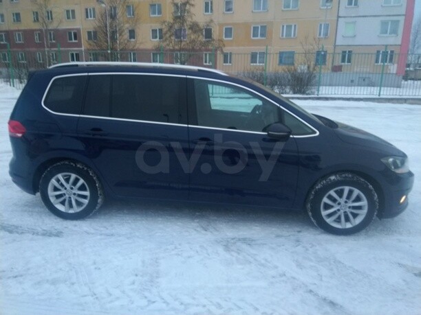 Volkswagen Touran III, 7 мест, 2016 г.