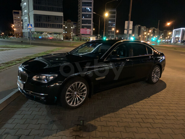 BMW 7 серия F02 (Long), 2011 г.