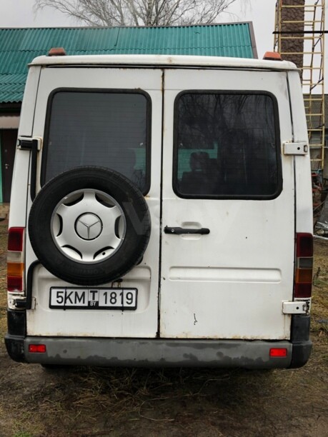 Mercedes-Benz Sprinter 212D, 1999 г.
