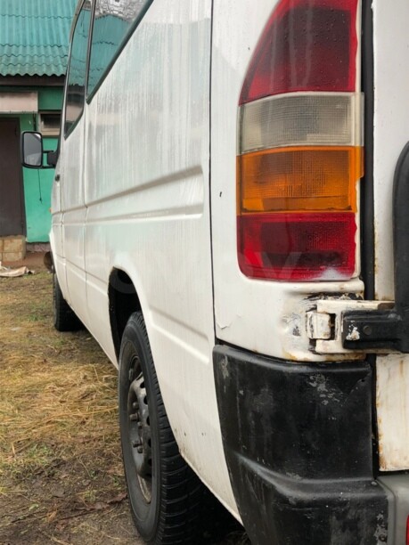 Mercedes-Benz Sprinter 212D, 1999 г.