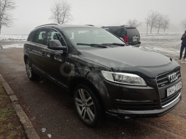 Audi Q7 4L, 5 мест, 2007 г.