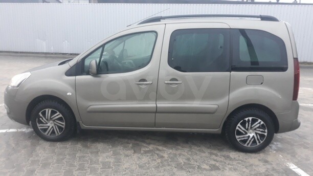Citroen Berlingo II · Рестайлинг, 5 мест, 2012 г.