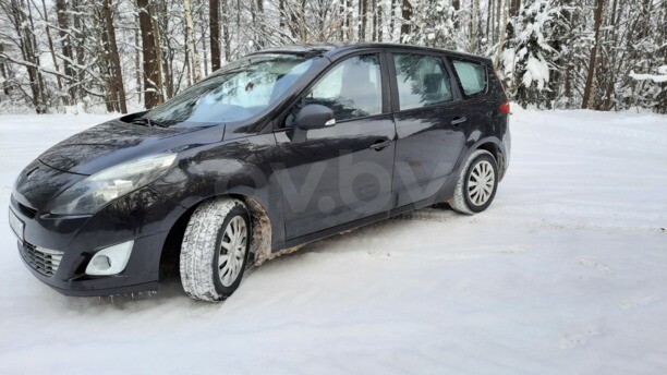 Renault Grand Scenic III, 5 мест, 2009 г.