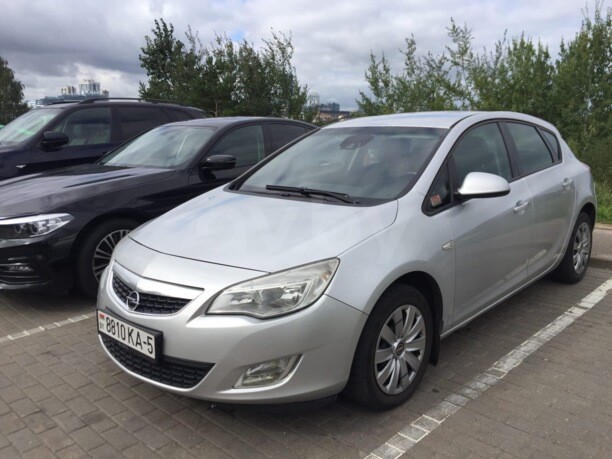 Opel Astra J, 2010 г.
