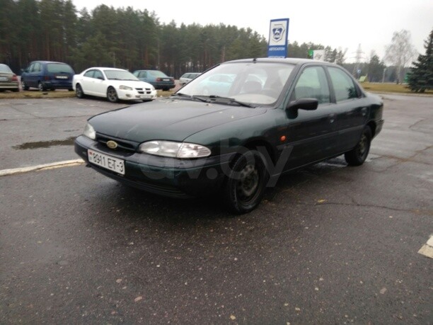 Ford Mondeo I, 1993 г.