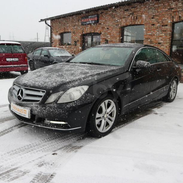 Mercedes-Benz E-Класс W212, S212, C207, A207, 2011 г.