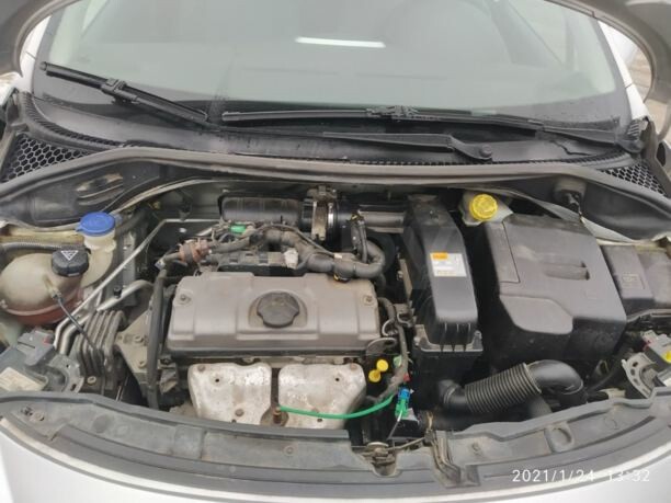 Peugeot 207 I · Рестайлинг, 2010 г.