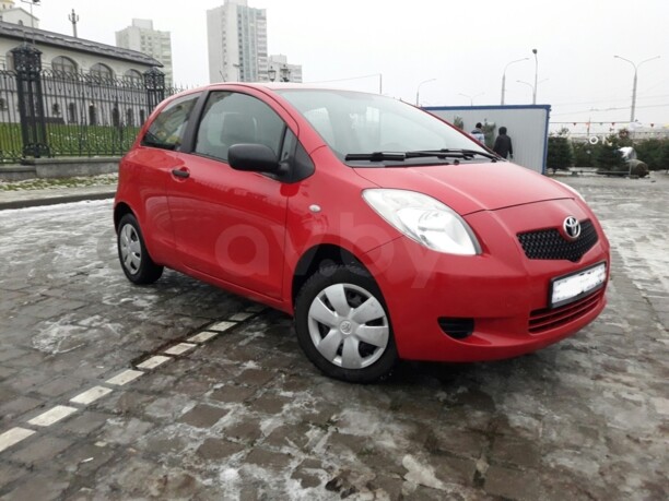 Toyota Yaris II (XP9), 2008 г.