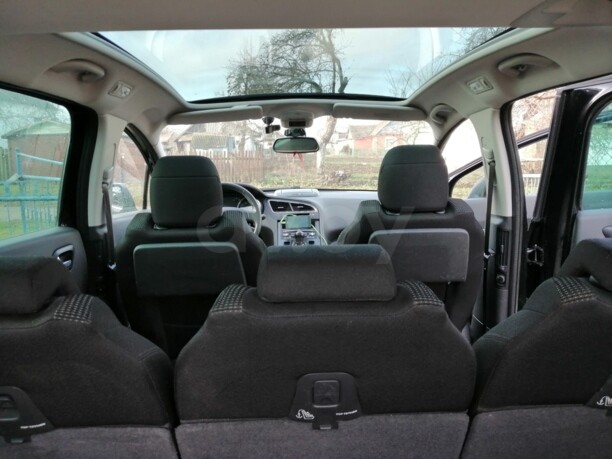 Peugeot 5008 I, 2011 г.