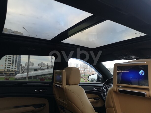 Cadillac SRX II · Рестайлинг, 5 мест, 2015 г.