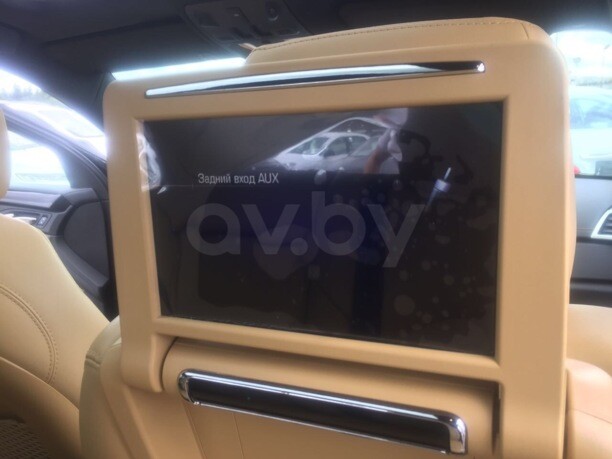 Cadillac SRX II · Рестайлинг, 5 мест, 2015 г.