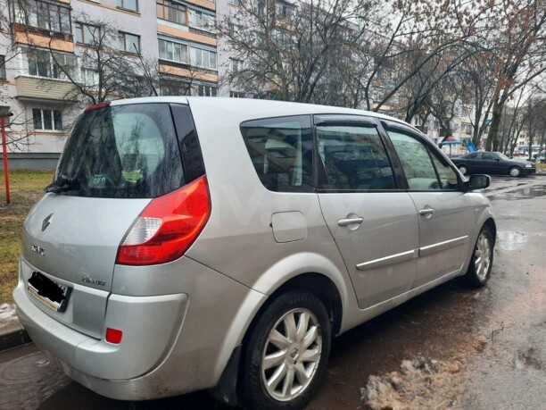 Renault Grand Scenic II · Рестайлинг, 7 мест, 2007 г.