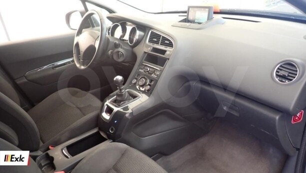 Peugeot 5008 I · Рестайлинг, 7 мест, 2016 г.