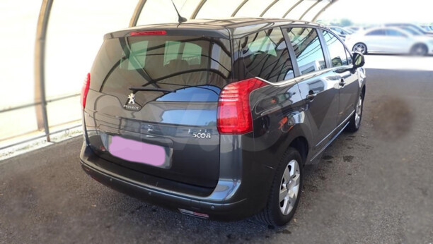Peugeot 5008 I · Рестайлинг, 7 мест, 2016 г.