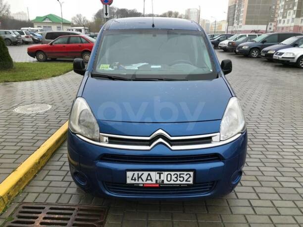 Citroen Berlingo II, 5 мест, 2012 г.