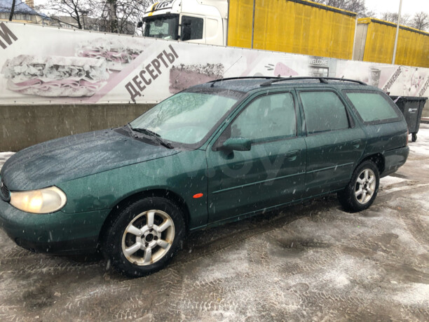Ford Mondeo II, 1996 г.