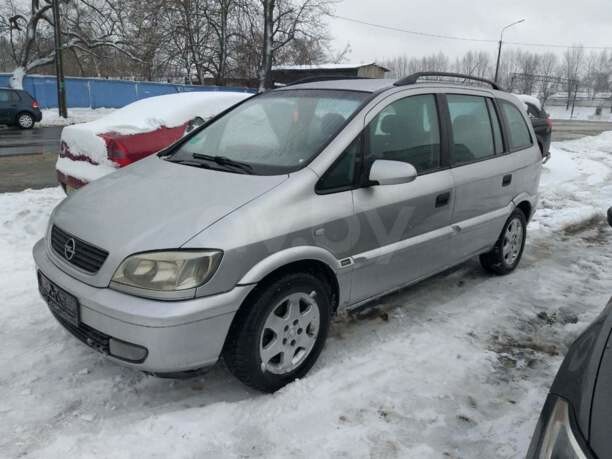 Opel Zafira A, 7 мест, 2000 г.