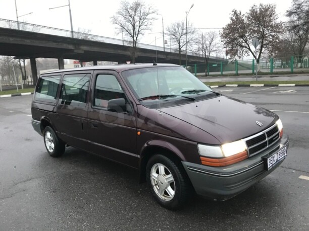Chrysler Grand Voyager II, 7 мест, 1994 г.
