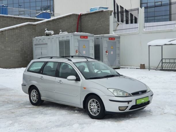 Ford Focus I · Рестайлинг, 2001 г.