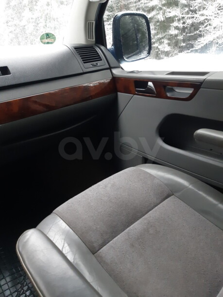 Volkswagen Multivan T5, 2005 г.
