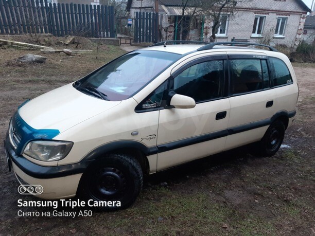 Opel Zafira A, 7 мест, 2001 г.
