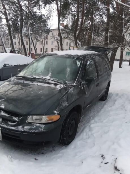 Dodge Caravan III, 7 мест, 2000 г.