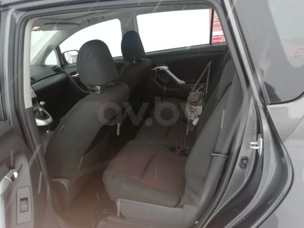 Toyota Verso I, 5 мест, 2010 г.