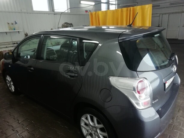 Toyota Verso I, 5 мест, 2010 г.