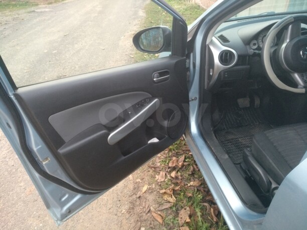 Mazda 2 II · Рестайлинг, 2010 г.