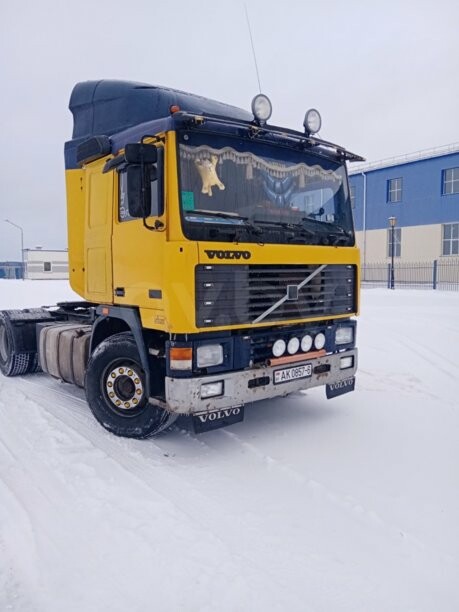 Volvo F 12, 1990 г.