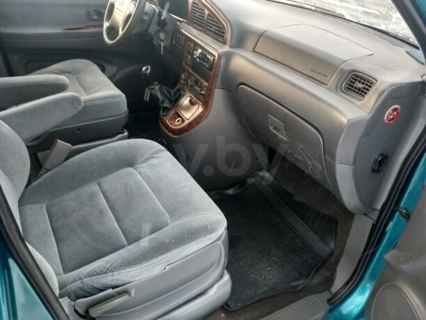 Kia Carnival I, 7 мест, 2000 г.