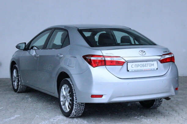 Toyota Corolla XI (E170), 2014 г.