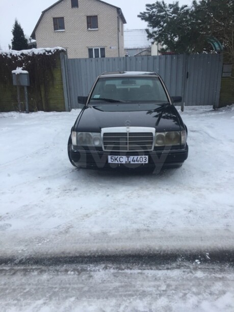 Mercedes-Benz E-Класс W124, S124, C124, A124, 1990 г.