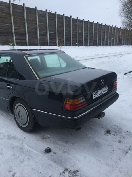 Mercedes-Benz E-Класс W124, S124, C124, A124, 1990 г.