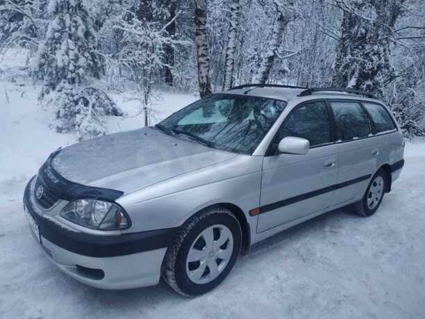 Toyota Avensis I (T220) · Рестайлинг, 2000 г.