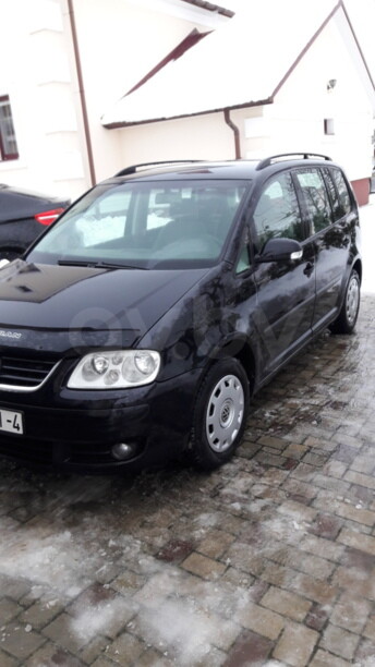 Volkswagen Touran I, 5 мест, 2003 г.