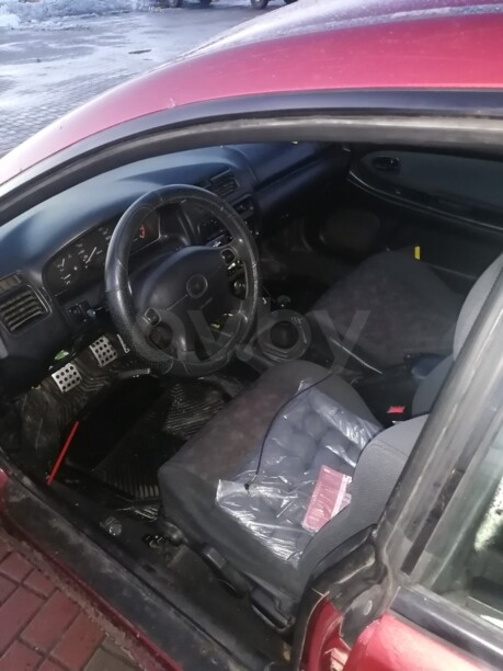 Mazda 323F, 1997 г.