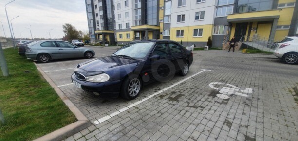 Ford Mondeo II, 1998 г.