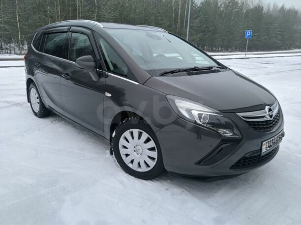 Opel Zafira C, 5 мест, 2016 г.