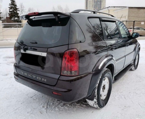 SsangYong Rexton I, 7 мест, 2002 г.