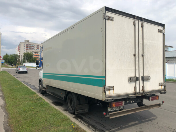 Mercedes Vario 814, 1999 г.