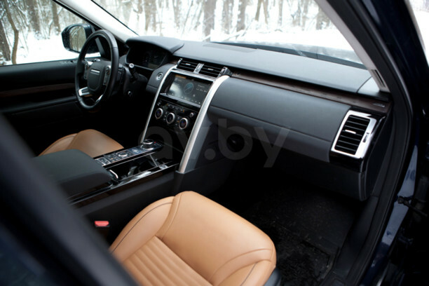 Land Rover Discovery V, 5 мест, 2018 г.