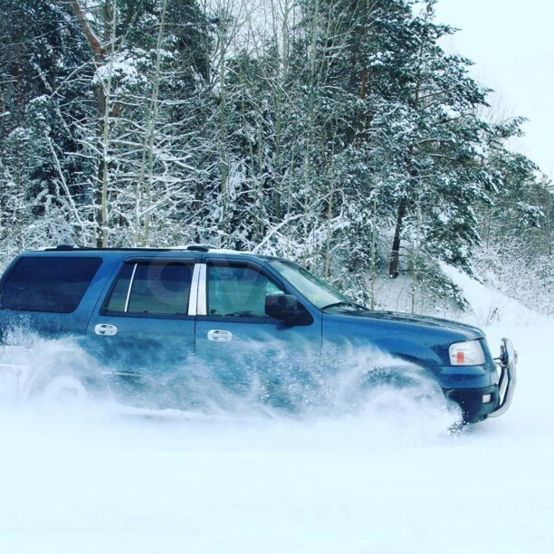 Ford Expedition II, 7 мест, 2003 г.
