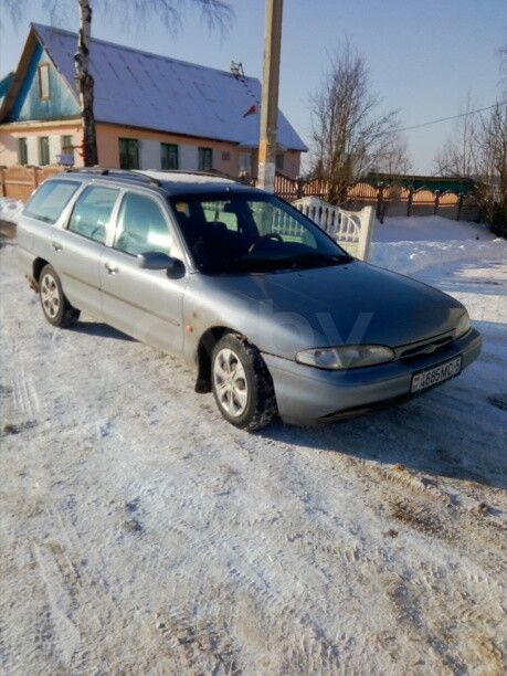 Ford Mondeo I, 1996 г.