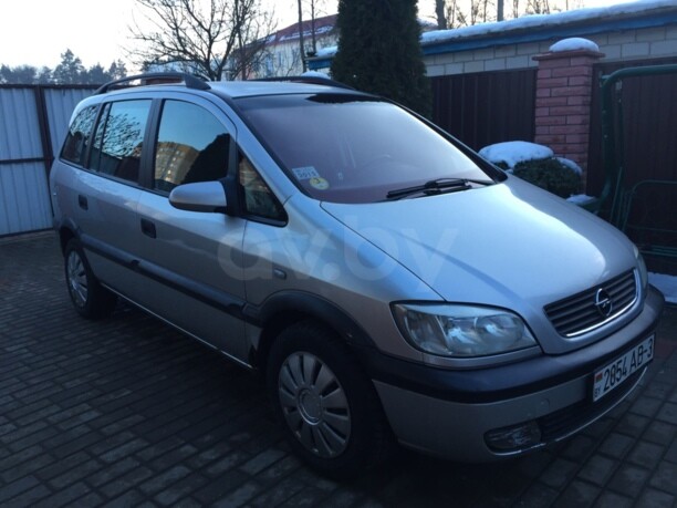 Opel Zafira A, 7 мест, 2001 г.