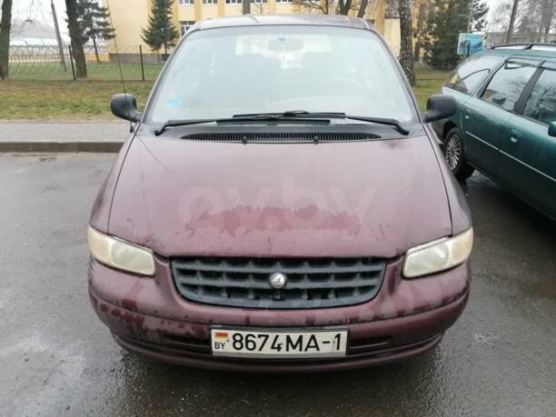 Chrysler Voyager III, 7 мест, 2000 г.