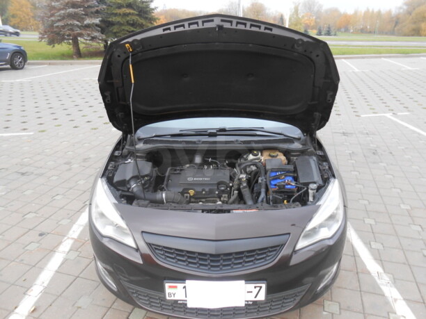 Opel Astra J, 2012 г.