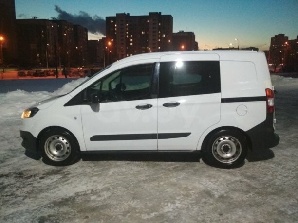Ford Tourneo Courier, 2017 г.